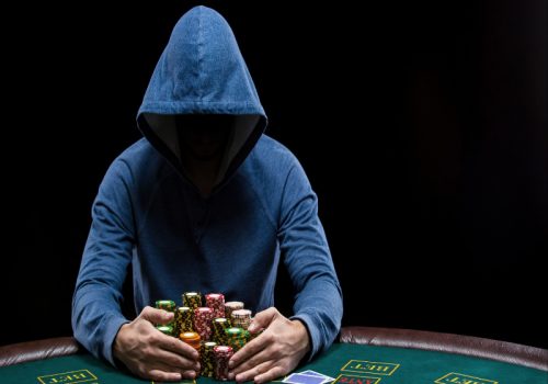 How do diceV2 variants enhance Bitcoin gambling?